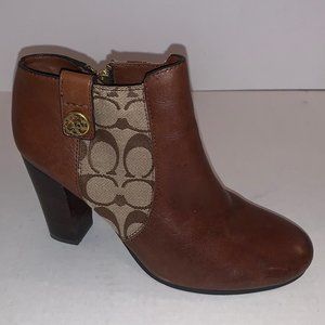 EUC - COACH BROWN LEATHER AND FABRIC ANKLE ZIP BOOTS - SIZE WOMEN'S 8B